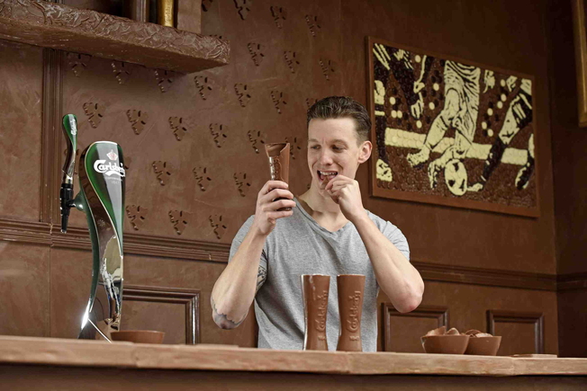 carlsberg-chocolate-bar-the-branding-journal-1